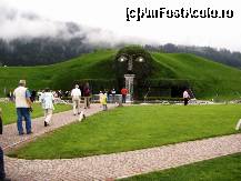 [P22] Intrarea de la Swarovski Kristallwelten » foto by BOGDAN DSN
 - 
<span class="allrVoted glyphicon glyphicon-heart hidden" id="av398820"></span>
<a class="m-l-10 hidden" id="sv398820" onclick="voting_Foto_DelVot(,398820,2854)" role="button">șterge vot <span class="glyphicon glyphicon-remove"></span></a>
<a id="v9398820" class=" c-red"  onclick="voting_Foto_SetVot(398820)" role="button"><span class="glyphicon glyphicon-heart-empty"></span> <b>LIKE</b> = Votează poza</a> <img class="hidden"  id="f398820W9" src="/imagini/loader.gif" border="0" /><span class="AjErrMes hidden" id="e398820ErM"></span>