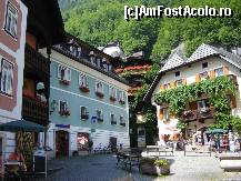 [P03] Centrul satului Hallstatt - sat din patrimoniul UNESCO » foto by BOGDAN DSN
 - 
<span class="allrVoted glyphicon glyphicon-heart hidden" id="av399222"></span>
<a class="m-l-10 hidden" id="sv399222" onclick="voting_Foto_DelVot(,399222,2854)" role="button">șterge vot <span class="glyphicon glyphicon-remove"></span></a>
<a id="v9399222" class=" c-red"  onclick="voting_Foto_SetVot(399222)" role="button"><span class="glyphicon glyphicon-heart-empty"></span> <b>LIKE</b> = Votează poza</a> <img class="hidden"  id="f399222W9" src="/imagini/loader.gif" border="0" /><span class="AjErrMes hidden" id="e399222ErM"></span>