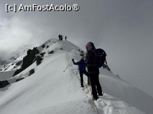 [P12] Spre Vârful Serbota » foto by Mika
 - 
<span class="allrVoted glyphicon glyphicon-heart hidden" id="av1525883"></span>
<a class="m-l-10 hidden" id="sv1525883" onclick="voting_Foto_DelVot(,1525883,2855)" role="button">șterge vot <span class="glyphicon glyphicon-remove"></span></a>
<a id="v91525883" class=" c-red"  onclick="voting_Foto_SetVot(1525883)" role="button"><span class="glyphicon glyphicon-heart-empty"></span> <b>LIKE</b> = Votează poza</a> <img class="hidden"  id="f1525883W9" src="/imagini/loader.gif" border="0" /><span class="AjErrMes hidden" id="e1525883ErM"></span>