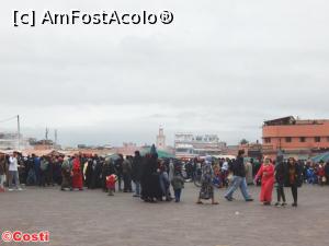 [P01] Jemaa el-Fna, celebra piață din Marrakech, cel mai cunoscut loc din Maroc » foto by Costi
 - 
<span class="allrVoted glyphicon glyphicon-heart hidden" id="av836083"></span>
<a class="m-l-10 hidden" id="sv836083" onclick="voting_Foto_DelVot(,836083,2870)" role="button">șterge vot <span class="glyphicon glyphicon-remove"></span></a>
<a id="v9836083" class=" c-red"  onclick="voting_Foto_SetVot(836083)" role="button"><span class="glyphicon glyphicon-heart-empty"></span> <b>LIKE</b> = Votează poza</a> <img class="hidden"  id="f836083W9" src="/imagini/loader.gif" border="0" /><span class="AjErrMes hidden" id="e836083ErM"></span>