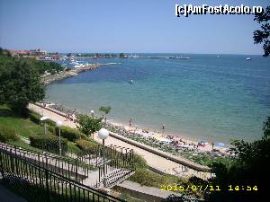 [P09] plaja neamenajata in Nessebar... se coboara pe scari de la hotelurile aflate sus... acestea au vedere panoramica asupra marii » foto by iry81
 - 
<span class="allrVoted glyphicon glyphicon-heart hidden" id="av652687"></span>
<a class="m-l-10 hidden" id="sv652687" onclick="voting_Foto_DelVot(,652687,2948)" role="button">șterge vot <span class="glyphicon glyphicon-remove"></span></a>
<a id="v9652687" class=" c-red"  onclick="voting_Foto_SetVot(652687)" role="button"><span class="glyphicon glyphicon-heart-empty"></span> <b>LIKE</b> = Votează poza</a> <img class="hidden"  id="f652687W9" src="/imagini/loader.gif" border="0" /><span class="AjErrMes hidden" id="e652687ErM"></span>