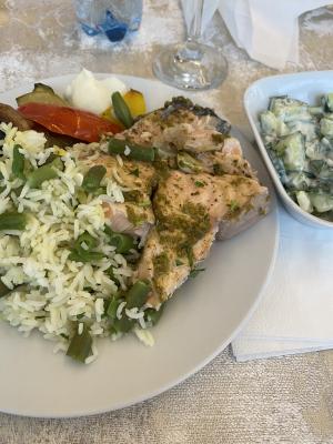 [P29] Mirage MedSPA, Eforie Nord. Somon cu orez, legume si salata la masa de seara. » foto by Floria
 - 
<span class="allrVoted glyphicon glyphicon-heart hidden" id="av1486237"></span>
<a class="m-l-10 hidden" id="sv1486237" onclick="voting_Foto_DelVot(,1486237,2972)" role="button">șterge vot <span class="glyphicon glyphicon-remove"></span></a>
<a id="v91486237" class=" c-red"  onclick="voting_Foto_SetVot(1486237)" role="button"><span class="glyphicon glyphicon-heart-empty"></span> <b>LIKE</b> = Votează poza</a> <img class="hidden"  id="f1486237W9" src="/imagini/loader.gif" border="0" /><span class="AjErrMes hidden" id="e1486237ErM"></span>