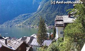 [P12] Lacul din Hallstatt văzut de la punctul de belvedere din tunel. Regiunea Salzkammergut, Austria Superioară.  » foto by traian.leuca †
 - 
<span class="allrVoted glyphicon glyphicon-heart hidden" id="av612995"></span>
<a class="m-l-10 hidden" id="sv612995" onclick="voting_Foto_DelVot(,612995,3095)" role="button">șterge vot <span class="glyphicon glyphicon-remove"></span></a>
<a id="v9612995" class=" c-red"  onclick="voting_Foto_SetVot(612995)" role="button"><span class="glyphicon glyphicon-heart-empty"></span> <b>LIKE</b> = Votează poza</a> <img class="hidden"  id="f612995W9" src="/imagini/loader.gif" border="0" /><span class="AjErrMes hidden" id="e612995ErM"></span>