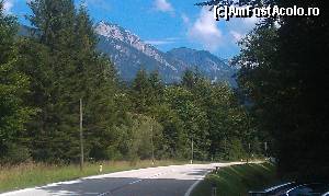 [P19] Șoseaua ce leagă Attersee de Traunsee, regiunea Salzkammergut, Austria.  » foto by traian.leuca †
 - 
<span class="allrVoted glyphicon glyphicon-heart hidden" id="av614483"></span>
<a class="m-l-10 hidden" id="sv614483" onclick="voting_Foto_DelVot(,614483,3095)" role="button">șterge vot <span class="glyphicon glyphicon-remove"></span></a>
<a id="v9614483" class=" c-red"  onclick="voting_Foto_SetVot(614483)" role="button"><span class="glyphicon glyphicon-heart-empty"></span> <b>LIKE</b> = Votează poza</a> <img class="hidden"  id="f614483W9" src="/imagini/loader.gif" border="0" /><span class="AjErrMes hidden" id="e614483ErM"></span>