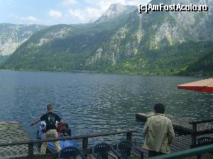 [P03] Debarcaderul de pe lacul Halstatt.  » foto by marius gaudi*
 - 
<span class="allrVoted glyphicon glyphicon-heart hidden" id="av553888"></span>
<a class="m-l-10 hidden" id="sv553888" onclick="voting_Foto_DelVot(,553888,3095)" role="button">șterge vot <span class="glyphicon glyphicon-remove"></span></a>
<a id="v9553888" class=" c-red"  onclick="voting_Foto_SetVot(553888)" role="button"><span class="glyphicon glyphicon-heart-empty"></span> <b>LIKE</b> = Votează poza</a> <img class="hidden"  id="f553888W9" src="/imagini/loader.gif" border="0" /><span class="AjErrMes hidden" id="e553888ErM"></span>