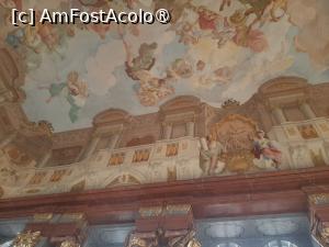 [P44] Sala de Marmură » foto by adso
 - 
<span class="allrVoted glyphicon glyphicon-heart hidden" id="av1515917"></span>
<a class="m-l-10 hidden" id="sv1515917" onclick="voting_Foto_DelVot(,1515917,3098)" role="button">șterge vot <span class="glyphicon glyphicon-remove"></span></a>
<a id="v91515917" class=" c-red"  onclick="voting_Foto_SetVot(1515917)" role="button"><span class="glyphicon glyphicon-heart-empty"></span> <b>LIKE</b> = Votează poza</a> <img class="hidden"  id="f1515917W9" src="/imagini/loader.gif" border="0" /><span class="AjErrMes hidden" id="e1515917ErM"></span>