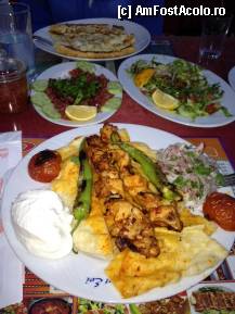 [P10] Turkish food..yummy » foto by roxana.tomina
 - 
<span class="allrVoted glyphicon glyphicon-heart hidden" id="av314707"></span>
<a class="m-l-10 hidden" id="sv314707" onclick="voting_Foto_DelVot(,314707,3144)" role="button">șterge vot <span class="glyphicon glyphicon-remove"></span></a>
<a id="v9314707" class=" c-red"  onclick="voting_Foto_SetVot(314707)" role="button"><span class="glyphicon glyphicon-heart-empty"></span> <b>LIKE</b> = Votează poza</a> <img class="hidden"  id="f314707W9" src="/imagini/loader.gif" border="0" /><span class="AjErrMes hidden" id="e314707ErM"></span>