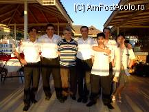 [P10] Ospatarii de la Grand Kurdoglu si directorul hotelului - cel cu tricou in dungi » foto by mili1983
 - 
<span class="allrVoted glyphicon glyphicon-heart hidden" id="av14730"></span>
<a class="m-l-10 hidden" id="sv14730" onclick="voting_Foto_DelVot(,14730,3144)" role="button">șterge vot <span class="glyphicon glyphicon-remove"></span></a>
<a id="v914730" class=" c-red"  onclick="voting_Foto_SetVot(14730)" role="button"><span class="glyphicon glyphicon-heart-empty"></span> <b>LIKE</b> = Votează poza</a> <img class="hidden"  id="f14730W9" src="/imagini/loader.gif" border="0" /><span class="AjErrMes hidden" id="e14730ErM"></span>