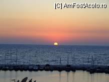 [P03] Apusul la Kusadasi - vedere de pe hotel » foto by mili1983
 - 
<span class="allrVoted glyphicon glyphicon-heart hidden" id="av14723"></span>
<a class="m-l-10 hidden" id="sv14723" onclick="voting_Foto_DelVot(,14723,3144)" role="button">șterge vot <span class="glyphicon glyphicon-remove"></span></a>
<a id="v914723" class=" c-red"  onclick="voting_Foto_SetVot(14723)" role="button"><span class="glyphicon glyphicon-heart-empty"></span> <b>LIKE</b> = Votează poza</a> <img class="hidden"  id="f14723W9" src="/imagini/loader.gif" border="0" /><span class="AjErrMes hidden" id="e14723ErM"></span>