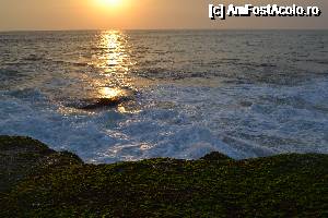 [P19] Oceanul la apus la Tanah Lot » foto by gvaly
 - 
<span class="allrVoted glyphicon glyphicon-heart hidden" id="av692270"></span>
<a class="m-l-10 hidden" id="sv692270" onclick="voting_Foto_DelVot(,692270,3149)" role="button">șterge vot <span class="glyphicon glyphicon-remove"></span></a>
<a id="v9692270" class=" c-red"  onclick="voting_Foto_SetVot(692270)" role="button"><span class="glyphicon glyphicon-heart-empty"></span> <b>LIKE</b> = Votează poza</a> <img class="hidden"  id="f692270W9" src="/imagini/loader.gif" border="0" /><span class="AjErrMes hidden" id="e692270ErM"></span>