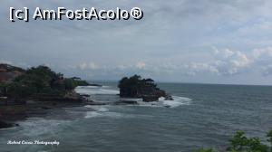 [P20] Templul Tanah Lot » foto by robert
 - 
<span class="allrVoted glyphicon glyphicon-heart hidden" id="av715321"></span>
<a class="m-l-10 hidden" id="sv715321" onclick="voting_Foto_DelVot(,715321,3149)" role="button">șterge vot <span class="glyphicon glyphicon-remove"></span></a>
<a id="v9715321" class=" c-red"  onclick="voting_Foto_SetVot(715321)" role="button"><span class="glyphicon glyphicon-heart-empty"></span> <b>LIKE</b> = Votează poza</a> <img class="hidden"  id="f715321W9" src="/imagini/loader.gif" border="0" /><span class="AjErrMes hidden" id="e715321ErM"></span>