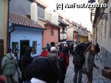 [P07] Praga - o multime de legende sunt legate de Strada de Aur, din Castel. » foto by Diaura*
 - 
<span class="allrVoted glyphicon glyphicon-heart hidden" id="av288910"></span>
<a class="m-l-10 hidden" id="sv288910" onclick="voting_Foto_DelVot(,288910,3167)" role="button">șterge vot <span class="glyphicon glyphicon-remove"></span></a>
<a id="v9288910" class=" c-red"  onclick="voting_Foto_SetVot(288910)" role="button"><span class="glyphicon glyphicon-heart-empty"></span> <b>LIKE</b> = Votează poza</a> <img class="hidden"  id="f288910W9" src="/imagini/loader.gif" border="0" /><span class="AjErrMes hidden" id="e288910ErM"></span>