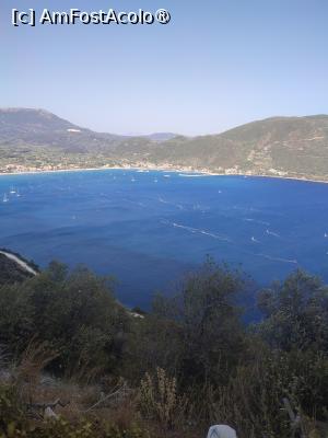 [P10] Vedere spre mare, din zona portului Vasiliki » foto by Corina22
 - 
<span class="allrVoted glyphicon glyphicon-heart hidden" id="av1440918"></span>
<a class="m-l-10 hidden" id="sv1440918" onclick="voting_Foto_DelVot(,1440918,3173)" role="button">șterge vot <span class="glyphicon glyphicon-remove"></span></a>
<a id="v91440918" class=" c-red"  onclick="voting_Foto_SetVot(1440918)" role="button"><span class="glyphicon glyphicon-heart-empty"></span> <b>LIKE</b> = Votează poza</a> <img class="hidden"  id="f1440918W9" src="/imagini/loader.gif" border="0" /><span class="AjErrMes hidden" id="e1440918ErM"></span>