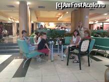 [P06] Fetele ne asteptau sa le scoatem in oras. Dupa cum vedeti erau putin nervoase. » foto by Nicu_P
 - 
<span class="allrVoted glyphicon glyphicon-heart hidden" id="av185953"></span>
<a class="m-l-10 hidden" id="sv185953" onclick="voting_Foto_DelVot(,185953,3177)" role="button">șterge vot <span class="glyphicon glyphicon-remove"></span></a>
<a id="v9185953" class=" c-red"  onclick="voting_Foto_SetVot(185953)" role="button"><span class="glyphicon glyphicon-heart-empty"></span> <b>LIKE</b> = Votează poza</a> <img class="hidden"  id="f185953W9" src="/imagini/loader.gif" border="0" /><span class="AjErrMes hidden" id="e185953ErM"></span>