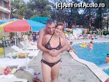 [P08] M-am ascuns dupa sotie, sa nu se vada burta. » foto by Nicu_P
 - 
<span class="allrVoted glyphicon glyphicon-heart hidden" id="av185955"></span>
<a class="m-l-10 hidden" id="sv185955" onclick="voting_Foto_DelVot(,185955,3177)" role="button">șterge vot <span class="glyphicon glyphicon-remove"></span></a>
<a id="v9185955" class=" c-red"  onclick="voting_Foto_SetVot(185955)" role="button"><span class="glyphicon glyphicon-heart-empty"></span> <b>LIKE</b> = Votează poza</a> <img class="hidden"  id="f185955W9" src="/imagini/loader.gif" border="0" /><span class="AjErrMes hidden" id="e185955ErM"></span>