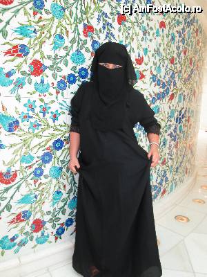 [P36] Eu in abaya, haina traditionala purtata de femeile arabe » foto by feliciarosca
 - 
<span class="allrVoted glyphicon glyphicon-heart hidden" id="av430083"></span>
<a class="m-l-10 hidden" id="sv430083" onclick="voting_Foto_DelVot(,430083,3199)" role="button">șterge vot <span class="glyphicon glyphicon-remove"></span></a>
<a id="v9430083" class=" c-red"  onclick="voting_Foto_SetVot(430083)" role="button"><span class="glyphicon glyphicon-heart-empty"></span> <b>LIKE</b> = Votează poza</a> <img class="hidden"  id="f430083W9" src="/imagini/loader.gif" border="0" /><span class="AjErrMes hidden" id="e430083ErM"></span>