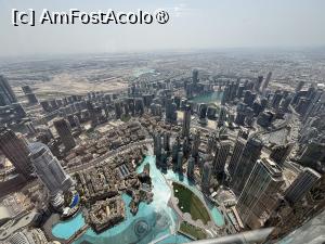 [P04] Vedere din Burj Khalifa etaj 148,turnurile din poză sînt în lista clădirilor înalte » foto by AZE
 - 
<span class="allrVoted glyphicon glyphicon-heart hidden" id="av1503597"></span>
<a class="m-l-10 hidden" id="sv1503597" onclick="voting_Foto_DelVot(,1503597,3199)" role="button">șterge vot <span class="glyphicon glyphicon-remove"></span></a>
<a id="v91503597" class=" c-red"  onclick="voting_Foto_SetVot(1503597)" role="button"><span class="glyphicon glyphicon-heart-empty"></span> <b>LIKE</b> = Votează poza</a> <img class="hidden"  id="f1503597W9" src="/imagini/loader.gif" border="0" /><span class="AjErrMes hidden" id="e1503597ErM"></span>