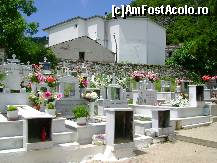 [P83] cimitirul de langa biserica din Panagia(totul din marmura,iar pe morminte se vad datele de nastere,unii nascuti la 1900 sau putin dupa si decedati de curand) » foto by sniga
 - 
<span class="allrVoted glyphicon glyphicon-heart hidden" id="av88975"></span>
<a class="m-l-10 hidden" id="sv88975" onclick="voting_Foto_DelVot(,88975,3216)" role="button">șterge vot <span class="glyphicon glyphicon-remove"></span></a>
<a id="v988975" class=" c-red"  onclick="voting_Foto_SetVot(88975)" role="button"><span class="glyphicon glyphicon-heart-empty"></span> <b>LIKE</b> = Votează poza</a> <img class="hidden"  id="f88975W9" src="/imagini/loader.gif" border="0" /><span class="AjErrMes hidden" id="e88975ErM"></span>