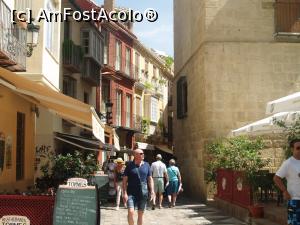 [P33] Calle San Agustin numită și Strada cavalerilor, deoarece aici și-au construit palate, peste clădirile musulmanilor, un număr mare de cavaleri creștini.  » foto by Mika
 - 
<span class="allrVoted glyphicon glyphicon-heart hidden" id="av833502"></span>
<a class="m-l-10 hidden" id="sv833502" onclick="voting_Foto_DelVot(,833502,3219)" role="button">șterge vot <span class="glyphicon glyphicon-remove"></span></a>
<a id="v9833502" class=" c-red"  onclick="voting_Foto_SetVot(833502)" role="button"><span class="glyphicon glyphicon-heart-empty"></span> <b>LIKE</b> = Votează poza</a> <img class="hidden"  id="f833502W9" src="/imagini/loader.gif" border="0" /><span class="AjErrMes hidden" id="e833502ErM"></span>