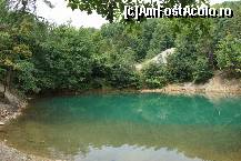 [P15] Foto realizată aproape de nivelul apei - apa se încăpăţânează să rămână de culoare verde! Unde-i albastrul?  » foto by Utube
 - 
<span class="allrVoted glyphicon glyphicon-heart hidden" id="av386756"></span>
<a class="m-l-10 hidden" id="sv386756" onclick="voting_Foto_DelVot(,386756,3234)" role="button">șterge vot <span class="glyphicon glyphicon-remove"></span></a>
<a id="v9386756" class=" c-red"  onclick="voting_Foto_SetVot(386756)" role="button"><span class="glyphicon glyphicon-heart-empty"></span> <b>LIKE</b> = Votează poza</a> <img class="hidden"  id="f386756W9" src="/imagini/loader.gif" border="0" /><span class="AjErrMes hidden" id="e386756ErM"></span>