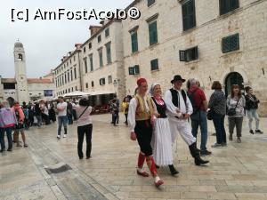 [P29] Stradun; o formație defilând în costume populare » foto by crismis
 - 
<span class="allrVoted glyphicon glyphicon-heart hidden" id="av967943"></span>
<a class="m-l-10 hidden" id="sv967943" onclick="voting_Foto_DelVot(,967943,3304)" role="button">șterge vot <span class="glyphicon glyphicon-remove"></span></a>
<a id="v9967943" class=" c-red"  onclick="voting_Foto_SetVot(967943)" role="button"><span class="glyphicon glyphicon-heart-empty"></span> <b>LIKE</b> = Votează poza</a> <img class="hidden"  id="f967943W9" src="/imagini/loader.gif" border="0" /><span class="AjErrMes hidden" id="e967943ErM"></span>