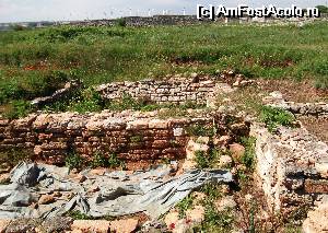 [P06] Ruine la Cap Kaliakra » foto by Doina Burtila
 - 
<span class="allrVoted glyphicon glyphicon-heart hidden" id="av511104"></span>
<a class="m-l-10 hidden" id="sv511104" onclick="voting_Foto_DelVot(,511104,3328)" role="button">șterge vot <span class="glyphicon glyphicon-remove"></span></a>
<a id="v9511104" class=" c-red"  onclick="voting_Foto_SetVot(511104)" role="button"><span class="glyphicon glyphicon-heart-empty"></span> <b>LIKE</b> = Votează poza</a> <img class="hidden"  id="f511104W9" src="/imagini/loader.gif" border="0" /><span class="AjErrMes hidden" id="e511104ErM"></span>