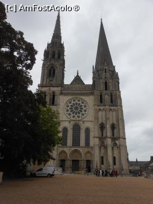 [P04] Chartres - Catedrala Notre-Dame de Chartres » foto by iulianic
 - 
<span class="allrVoted glyphicon glyphicon-heart hidden" id="av1432480"></span>
<a class="m-l-10 hidden" id="sv1432480" onclick="voting_Foto_DelVot(,1432480,3364)" role="button">șterge vot <span class="glyphicon glyphicon-remove"></span></a>
<a id="v91432480" class=" c-red"  onclick="voting_Foto_SetVot(1432480)" role="button"><span class="glyphicon glyphicon-heart-empty"></span> <b>LIKE</b> = Votează poza</a> <img class="hidden"  id="f1432480W9" src="/imagini/loader.gif" border="0" /><span class="AjErrMes hidden" id="e1432480ErM"></span>