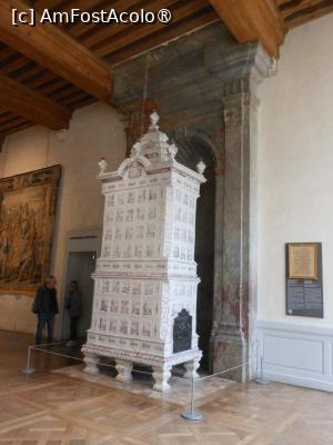 [P20] Chambord - castelul tuturor exceselor. Interior. » foto by iulianic
 - 
<span class="allrVoted glyphicon glyphicon-heart hidden" id="av1474064"></span>
<a class="m-l-10 hidden" id="sv1474064" onclick="voting_Foto_DelVot(,1474064,3364)" role="button">șterge vot <span class="glyphicon glyphicon-remove"></span></a>
<a id="v91474064" class=" c-red"  onclick="voting_Foto_SetVot(1474064)" role="button"><span class="glyphicon glyphicon-heart-empty"></span> <b>LIKE</b> = Votează poza</a> <img class="hidden"  id="f1474064W9" src="/imagini/loader.gif" border="0" /><span class="AjErrMes hidden" id="e1474064ErM"></span>