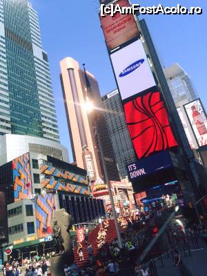 [P10] Times Square - în forfota cotidiană » foto by Marian Preda
 - 
<span class="allrVoted glyphicon glyphicon-heart hidden" id="av679920"></span>
<a class="m-l-10 hidden" id="sv679920" onclick="voting_Foto_DelVot(,679920,3385)" role="button">șterge vot <span class="glyphicon glyphicon-remove"></span></a>
<a id="v9679920" class=" c-red"  onclick="voting_Foto_SetVot(679920)" role="button"><span class="glyphicon glyphicon-heart-empty"></span> <b>LIKE</b> = Votează poza</a> <img class="hidden"  id="f679920W9" src="/imagini/loader.gif" border="0" /><span class="AjErrMes hidden" id="e679920ErM"></span>