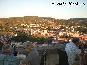 [P18] restaurant cu view din Castelsardo » foto by fighter
 - 
<span class="allrVoted glyphicon glyphicon-heart hidden" id="av464560"></span>
<a class="m-l-10 hidden" id="sv464560" onclick="voting_Foto_DelVot(,464560,3391)" role="button">șterge vot <span class="glyphicon glyphicon-remove"></span></a>
<a id="v9464560" class=" c-red"  onclick="voting_Foto_SetVot(464560)" role="button"><span class="glyphicon glyphicon-heart-empty"></span> <b>LIKE</b> = Votează poza</a> <img class="hidden"  id="f464560W9" src="/imagini/loader.gif" border="0" /><span class="AjErrMes hidden" id="e464560ErM"></span>