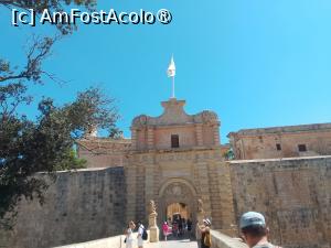 [P22] intrarea in cetatea Mdina » foto by AMC
 - 
<span class="allrVoted glyphicon glyphicon-heart hidden" id="av1537487"></span>
<a class="m-l-10 hidden" id="sv1537487" onclick="voting_Foto_DelVot(,1537487,3405)" role="button">șterge vot <span class="glyphicon glyphicon-remove"></span></a>
<a id="v91537487" class=" c-red"  onclick="voting_Foto_SetVot(1537487)" role="button"><span class="glyphicon glyphicon-heart-empty"></span> <b>LIKE</b> = Votează poza</a> <img class="hidden"  id="f1537487W9" src="/imagini/loader.gif" border="0" /><span class="AjErrMes hidden" id="e1537487ErM"></span>