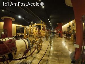[P20] Roma 2025, Muzeele Vaticanului, expoziția de calești papale » foto by Dragoș_MD
 - 
<span class="allrVoted glyphicon glyphicon-heart hidden" id="av1473515"></span>
<a class="m-l-10 hidden" id="sv1473515" onclick="voting_Foto_DelVot(,1473515,3406)" role="button">șterge vot <span class="glyphicon glyphicon-remove"></span></a>
<a id="v91473515" class=" c-red"  onclick="voting_Foto_SetVot(1473515)" role="button"><span class="glyphicon glyphicon-heart-empty"></span> <b>LIKE</b> = Votează poza</a> <img class="hidden"  id="f1473515W9" src="/imagini/loader.gif" border="0" /><span class="AjErrMes hidden" id="e1473515ErM"></span>