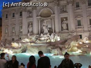 [P28] Fontana di Trevi » foto by adri-nico
 - 
<span class="allrVoted glyphicon glyphicon-heart hidden" id="av830885"></span>
<a class="m-l-10 hidden" id="sv830885" onclick="voting_Foto_DelVot(,830885,3406)" role="button">șterge vot <span class="glyphicon glyphicon-remove"></span></a>
<a id="v9830885" class=" c-red"  onclick="voting_Foto_SetVot(830885)" role="button"><span class="glyphicon glyphicon-heart-empty"></span> <b>LIKE</b> = Votează poza</a> <img class="hidden"  id="f830885W9" src="/imagini/loader.gif" border="0" /><span class="AjErrMes hidden" id="e830885ErM"></span>