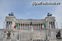 [P50] Monumentul lui Vittorio Emanuele » foto by Muffin2009*
 - 
<span class="allrVoted glyphicon glyphicon-heart hidden" id="av325676"></span>
<a class="m-l-10 hidden" id="sv325676" onclick="voting_Foto_DelVot(,325676,3406)" role="button">șterge vot <span class="glyphicon glyphicon-remove"></span></a>
<a id="v9325676" class=" c-red"  onclick="voting_Foto_SetVot(325676)" role="button"><span class="glyphicon glyphicon-heart-empty"></span> <b>LIKE</b> = Votează poza</a> <img class="hidden"  id="f325676W9" src="/imagini/loader.gif" border="0" /><span class="AjErrMes hidden" id="e325676ErM"></span>