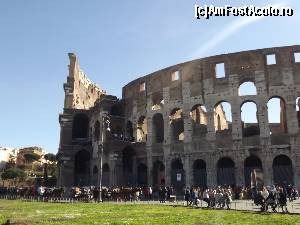 [P10] La pas prin Roma- Colosseum » foto by robert
 - 
<span class="allrVoted glyphicon glyphicon-heart hidden" id="av678978"></span>
<a class="m-l-10 hidden" id="sv678978" onclick="voting_Foto_DelVot(,678978,3406)" role="button">șterge vot <span class="glyphicon glyphicon-remove"></span></a>
<a id="v9678978" class=" c-red"  onclick="voting_Foto_SetVot(678978)" role="button"><span class="glyphicon glyphicon-heart-empty"></span> <b>LIKE</b> = Votează poza</a> <img class="hidden"  id="f678978W9" src="/imagini/loader.gif" border="0" /><span class="AjErrMes hidden" id="e678978ErM"></span>