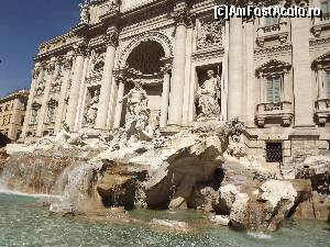 [P14] La pas prin Roma- Fontana di Trevi » foto by robert
 - 
<span class="allrVoted glyphicon glyphicon-heart hidden" id="av678985"></span>
<a class="m-l-10 hidden" id="sv678985" onclick="voting_Foto_DelVot(,678985,3406)" role="button">șterge vot <span class="glyphicon glyphicon-remove"></span></a>
<a id="v9678985" class=" c-red"  onclick="voting_Foto_SetVot(678985)" role="button"><span class="glyphicon glyphicon-heart-empty"></span> <b>LIKE</b> = Votează poza</a> <img class="hidden"  id="f678985W9" src="/imagini/loader.gif" border="0" /><span class="AjErrMes hidden" id="e678985ErM"></span>