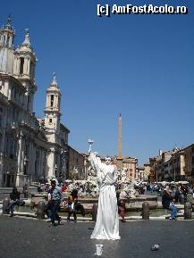 [P20] Roma - Piazza Navona - oare ce legatura este intre statuia vivanta si piata? » foto by Diaura*
 - 
<span class="allrVoted glyphicon glyphicon-heart hidden" id="av312187"></span>
<a class="m-l-10 hidden" id="sv312187" onclick="voting_Foto_DelVot(,312187,3406)" role="button">șterge vot <span class="glyphicon glyphicon-remove"></span></a>
<a id="v9312187" class=" c-red"  onclick="voting_Foto_SetVot(312187)" role="button"><span class="glyphicon glyphicon-heart-empty"></span> <b>LIKE</b> = Votează poza</a> <img class="hidden"  id="f312187W9" src="/imagini/loader.gif" border="0" /><span class="AjErrMes hidden" id="e312187ErM"></span>