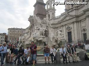 [P11] Fontana dei Quattro Fiumi - Piazza Navona » foto by bica adriana
 - 
<span class="allrVoted glyphicon glyphicon-heart hidden" id="av698077"></span>
<a class="m-l-10 hidden" id="sv698077" onclick="voting_Foto_DelVot(,698077,3406)" role="button">șterge vot <span class="glyphicon glyphicon-remove"></span></a>
<a id="v9698077" class=" c-red"  onclick="voting_Foto_SetVot(698077)" role="button"><span class="glyphicon glyphicon-heart-empty"></span> <b>LIKE</b> = Votează poza</a> <img class="hidden"  id="f698077W9" src="/imagini/loader.gif" border="0" /><span class="AjErrMes hidden" id="e698077ErM"></span>