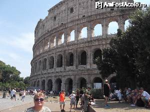 [P17] Colosseum-ul!  » foto by balasa violeta
 - 
<span class="allrVoted glyphicon glyphicon-heart hidden" id="av694686"></span>
<a class="m-l-10 hidden" id="sv694686" onclick="voting_Foto_DelVot(,694686,3406)" role="button">șterge vot <span class="glyphicon glyphicon-remove"></span></a>
<a id="v9694686" class=" c-red"  onclick="voting_Foto_SetVot(694686)" role="button"><span class="glyphicon glyphicon-heart-empty"></span> <b>LIKE</b> = Votează poza</a> <img class="hidden"  id="f694686W9" src="/imagini/loader.gif" border="0" /><span class="AjErrMes hidden" id="e694686ErM"></span>