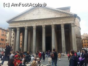 [P02] Pantheon, Rome » foto by Silvia30*
 - 
<span class="allrVoted glyphicon glyphicon-heart hidden" id="av726277"></span>
<a class="m-l-10 hidden" id="sv726277" onclick="voting_Foto_DelVot(,726277,3406)" role="button">șterge vot <span class="glyphicon glyphicon-remove"></span></a>
<a id="v9726277" class=" c-red"  onclick="voting_Foto_SetVot(726277)" role="button"><span class="glyphicon glyphicon-heart-empty"></span> <b>LIKE</b> = Votează poza</a> <img class="hidden"  id="f726277W9" src="/imagini/loader.gif" border="0" /><span class="AjErrMes hidden" id="e726277ErM"></span>