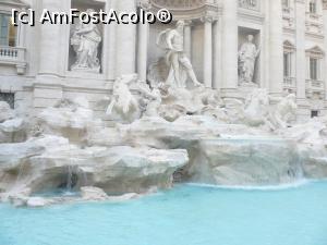 [P07] Fontana di Trevi » foto by Silvia30*
 - 
<span class="allrVoted glyphicon glyphicon-heart hidden" id="av726282"></span>
<a class="m-l-10 hidden" id="sv726282" onclick="voting_Foto_DelVot(,726282,3406)" role="button">șterge vot <span class="glyphicon glyphicon-remove"></span></a>
<a id="v9726282" class=" c-red"  onclick="voting_Foto_SetVot(726282)" role="button"><span class="glyphicon glyphicon-heart-empty"></span> <b>LIKE</b> = Votează poza</a> <img class="hidden"  id="f726282W9" src="/imagini/loader.gif" border="0" /><span class="AjErrMes hidden" id="e726282ErM"></span>