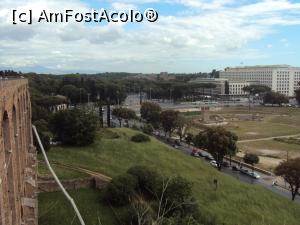 [P31] - Palatinul - În colțul din stânga, sus, este colina Palatină. În dreapta se vede o parte din „Circus Maximus”, iar în fundal, pe centru, se zăresc „Termele lui Caracalla”. » foto by doinafil
 - 
<span class="allrVoted glyphicon glyphicon-heart hidden" id="av902827"></span>
<a class="m-l-10 hidden" id="sv902827" onclick="voting_Foto_DelVot(,902827,3406)" role="button">șterge vot <span class="glyphicon glyphicon-remove"></span></a>
<a id="v9902827" class=" c-red"  onclick="voting_Foto_SetVot(902827)" role="button"><span class="glyphicon glyphicon-heart-empty"></span> <b>LIKE</b> = Votează poza</a> <img class="hidden"  id="f902827W9" src="/imagini/loader.gif" border="0" /><span class="AjErrMes hidden" id="e902827ErM"></span>