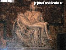 [P22] Pieta_Michelangelo » foto by amalyca
 - 
<span class="allrVoted glyphicon glyphicon-heart hidden" id="av98974"></span>
<a class="m-l-10 hidden" id="sv98974" onclick="voting_Foto_DelVot(,98974,3406)" role="button">șterge vot <span class="glyphicon glyphicon-remove"></span></a>
<a id="v998974" class=" c-red"  onclick="voting_Foto_SetVot(98974)" role="button"><span class="glyphicon glyphicon-heart-empty"></span> <b>LIKE</b> = Votează poza</a> <img class="hidden"  id="f98974W9" src="/imagini/loader.gif" border="0" /><span class="AjErrMes hidden" id="e98974ErM"></span>