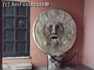 [P34] Bocca della Verita » foto by irinad
 - 
<span class="allrVoted glyphicon glyphicon-heart hidden" id="av838433"></span>
<a class="m-l-10 hidden" id="sv838433" onclick="voting_Foto_DelVot(,838433,3406)" role="button">șterge vot <span class="glyphicon glyphicon-remove"></span></a>
<a id="v9838433" class=" c-red"  onclick="voting_Foto_SetVot(838433)" role="button"><span class="glyphicon glyphicon-heart-empty"></span> <b>LIKE</b> = Votează poza</a> <img class="hidden"  id="f838433W9" src="/imagini/loader.gif" border="0" /><span class="AjErrMes hidden" id="e838433ErM"></span>