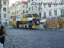 [P22] Lisabona - Yellow bus Lisbon. » foto by iulianic
 - 
<span class="allrVoted glyphicon glyphicon-heart hidden" id="av311824"></span>
<a class="m-l-10 hidden" id="sv311824" onclick="voting_Foto_DelVot(,311824,3414)" role="button">șterge vot <span class="glyphicon glyphicon-remove"></span></a>
<a id="v9311824" class=" c-red"  onclick="voting_Foto_SetVot(311824)" role="button"><span class="glyphicon glyphicon-heart-empty"></span> <b>LIKE</b> = Votează poza</a> <img class="hidden"  id="f311824W9" src="/imagini/loader.gif" border="0" /><span class="AjErrMes hidden" id="e311824ErM"></span>