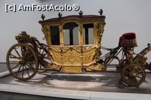 [P04] Lisboa, Museu Nacional dos Coches, Coche de Dona Maria Ana de Austria, sec. 17 » foto by mprofeanu
 - 
<span class="allrVoted glyphicon glyphicon-heart hidden" id="av1005796"></span>
<a class="m-l-10 hidden" id="sv1005796" onclick="voting_Foto_DelVot(,1005796,3414)" role="button">șterge vot <span class="glyphicon glyphicon-remove"></span></a>
<a id="v91005796" class=" c-red"  onclick="voting_Foto_SetVot(1005796)" role="button"><span class="glyphicon glyphicon-heart-empty"></span> <b>LIKE</b> = Votează poza</a> <img class="hidden"  id="f1005796W9" src="/imagini/loader.gif" border="0" /><span class="AjErrMes hidden" id="e1005796ErM"></span>