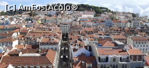 P04 [OCT-2020] Privelişte spre Castelul São Jorge de la punctul de belvedere amenajat deasupra Elevador de Santa Justa
