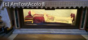 [P48] 48. ..... adăpostește o statuie a papei Pius al IX-lea. » foto by msnd
 - 
<span class="allrVoted glyphicon glyphicon-heart hidden" id="av1514230"></span>
<a class="m-l-10 hidden" id="sv1514230" onclick="voting_Foto_DelVot(,1514230,3422)" role="button">șterge vot <span class="glyphicon glyphicon-remove"></span></a>
<a id="v91514230" class=" c-red"  onclick="voting_Foto_SetVot(1514230)" role="button"><span class="glyphicon glyphicon-heart-empty"></span> <b>LIKE</b> = Votează poza</a> <img class="hidden"  id="f1514230W9" src="/imagini/loader.gif" border="0" /><span class="AjErrMes hidden" id="e1514230ErM"></span>