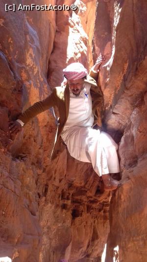 P18 [APR-2019] Ahmed căţărându-se în canion