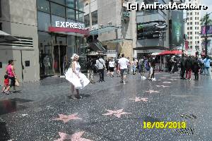 [P07] Hollywood blvd cu stele si imitatii de actori celebri » foto by delia58
 - 
<span class="allrVoted glyphicon glyphicon-heart hidden" id="av518574"></span>
<a class="m-l-10 hidden" id="sv518574" onclick="voting_Foto_DelVot(,518574,3459)" role="button">șterge vot <span class="glyphicon glyphicon-remove"></span></a>
<a id="v9518574" class=" c-red"  onclick="voting_Foto_SetVot(518574)" role="button"><span class="glyphicon glyphicon-heart-empty"></span> <b>LIKE</b> = Votează poza</a> <img class="hidden"  id="f518574W9" src="/imagini/loader.gif" border="0" /><span class="AjErrMes hidden" id="e518574ErM"></span>